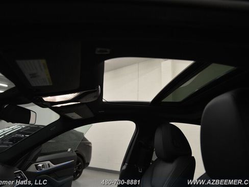 Used 2022 BMW i4 eDrive40 w/ M Sport Package image 38