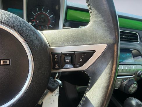 Used 2010 Chevrolet Camaro LT RWD image 19