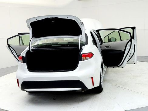 Certified 2020 Toyota Corolla LE image 11