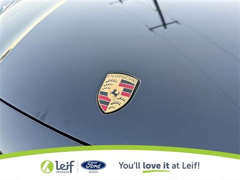 Used 2023 Porsche Cayenne image 34