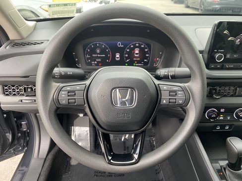 Used 2025 Honda Accord LX image 25