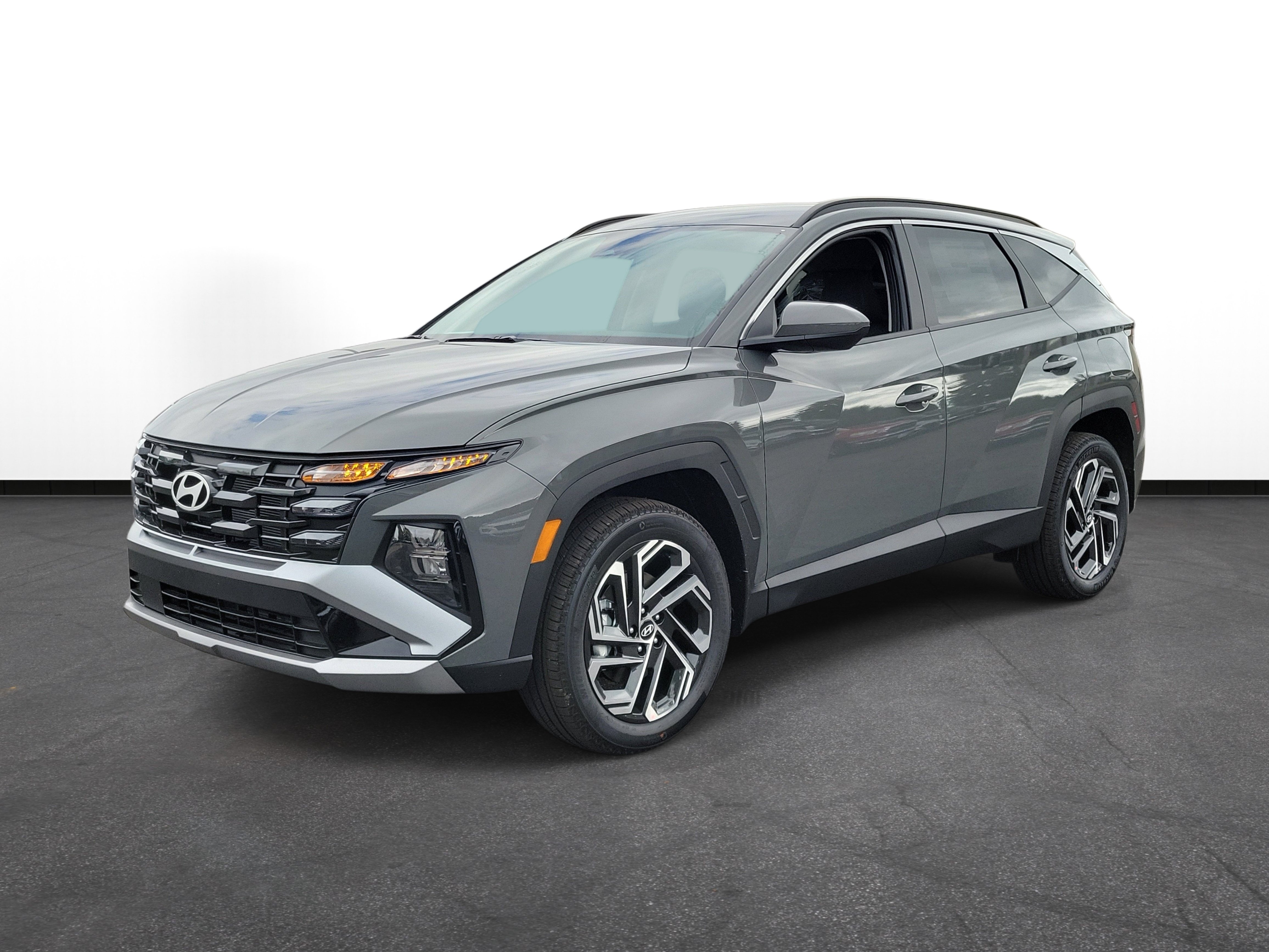 New 2026 Hyundai Tucson SEL Plus AWD/4WD image 2