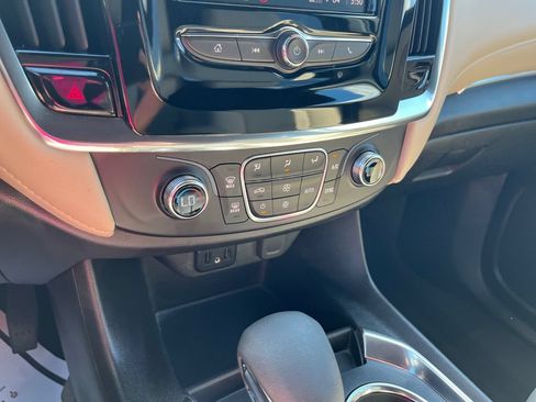 Used 2023 Chevrolet Traverse LS w/ Safety Package FWD image 19