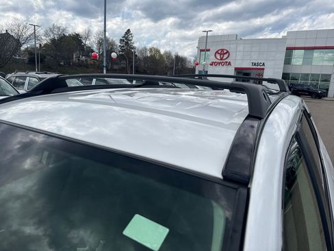 Used 2024 Toyota RAV4 LE AWD/4WD image 44