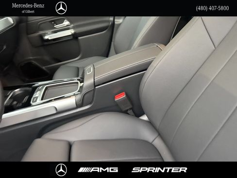 New 2026 Mercedes-Benz GLB 250 image 12
