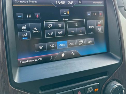 Used 2013 Ford F150 Lariat w/ Lariat Chrome Pkg image 18