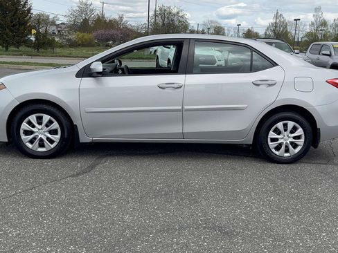 Used 2019 Toyota Corolla L w/ Body Protection Package image 5