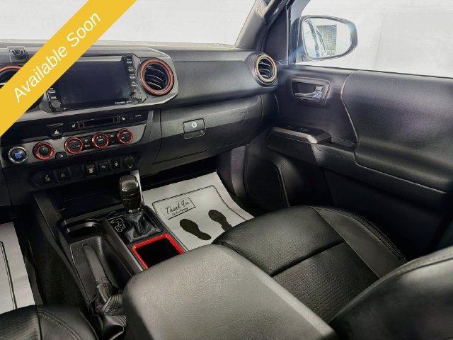 Used 2021 Toyota Tacoma TRD Off-Road AWD/4WD image 22