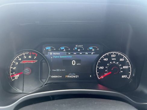 Used 2017 Ford F150 Lariat w/ Equipment Group 502A Luxury image 15