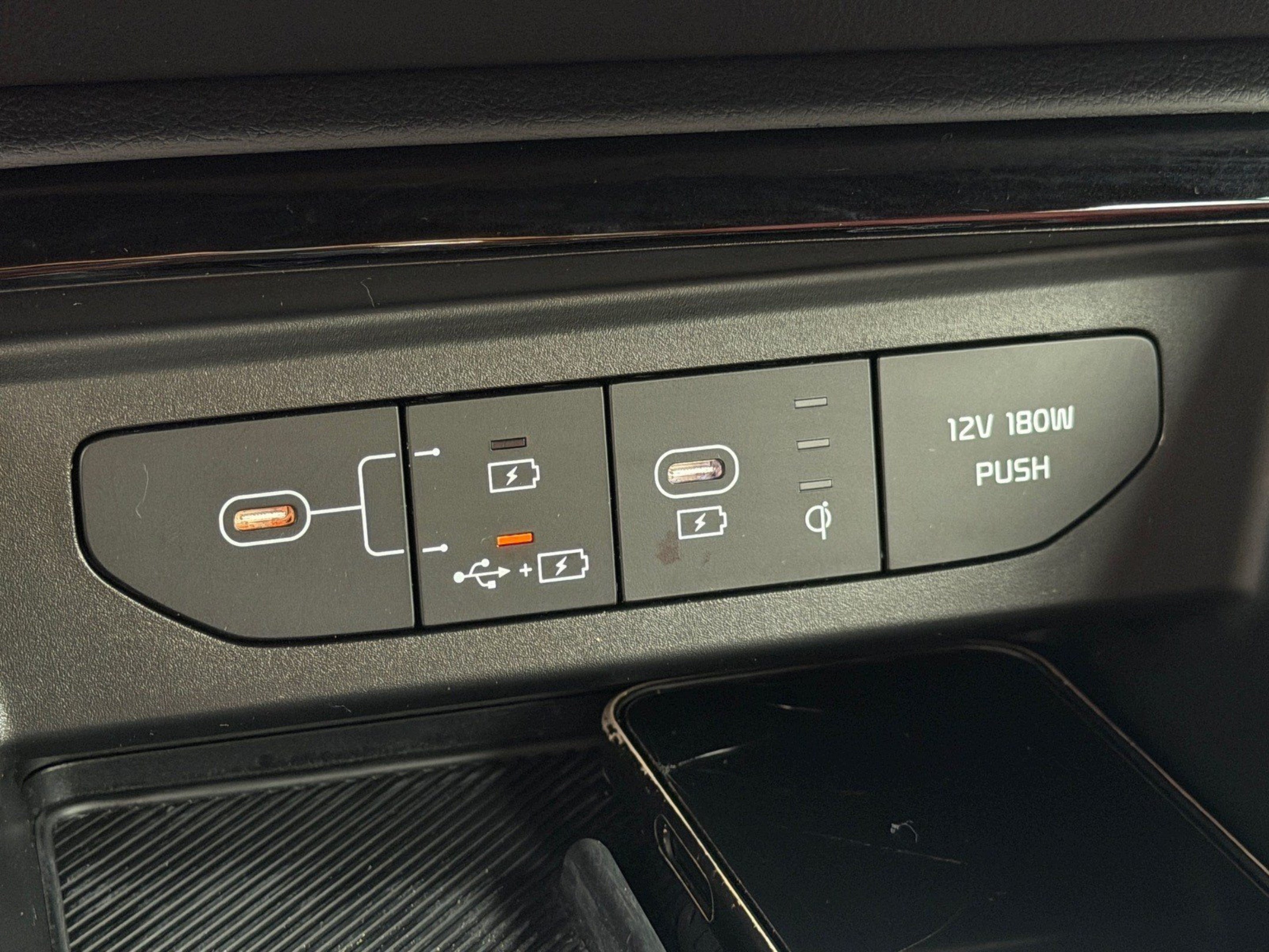 Used 2025 Kia K5 GT-Line w/ GT-Line Premium Package FWD image 29