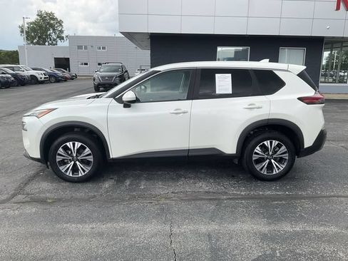 Used 2023 Nissan Rogue SV AWD/4WD image 6