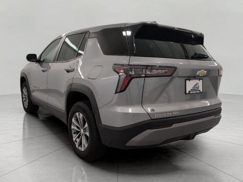 Used 2025 Chevrolet Equinox LT AWD/4WD image 20