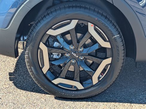 New 2025 Kia Telluride EX image 7