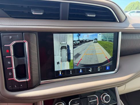 Used 2024 GMC Yukon Denali w/ Max Trailering Package AWD/4WD image 24