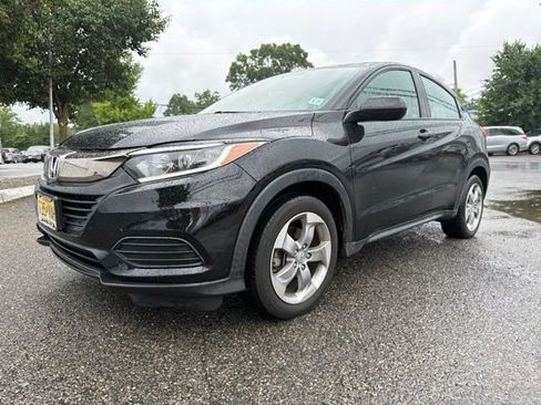 Used 2022 Honda HR-V LX image 1