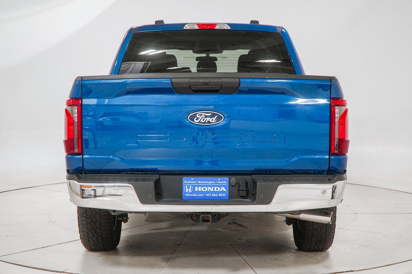 Used 2025 Ford F150 XLT w/ Equipment Group 301A Standard AWD/4WD image 7