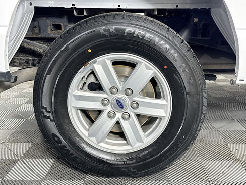 Used 2023 Ford F150 XLT image 30