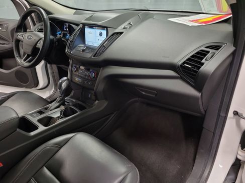 Used 2019 Ford Escape SEL AWD/4WD image 23