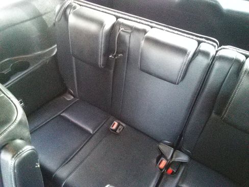 Used 2017 Toyota Highlander AWD V6 image 10