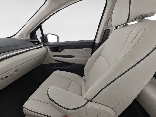 Used 2025 Honda Odyssey Touring image 15