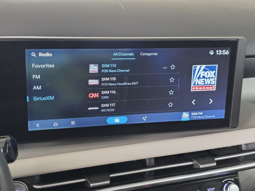 Used 2025 Hyundai Tucson SEL FWD image 14