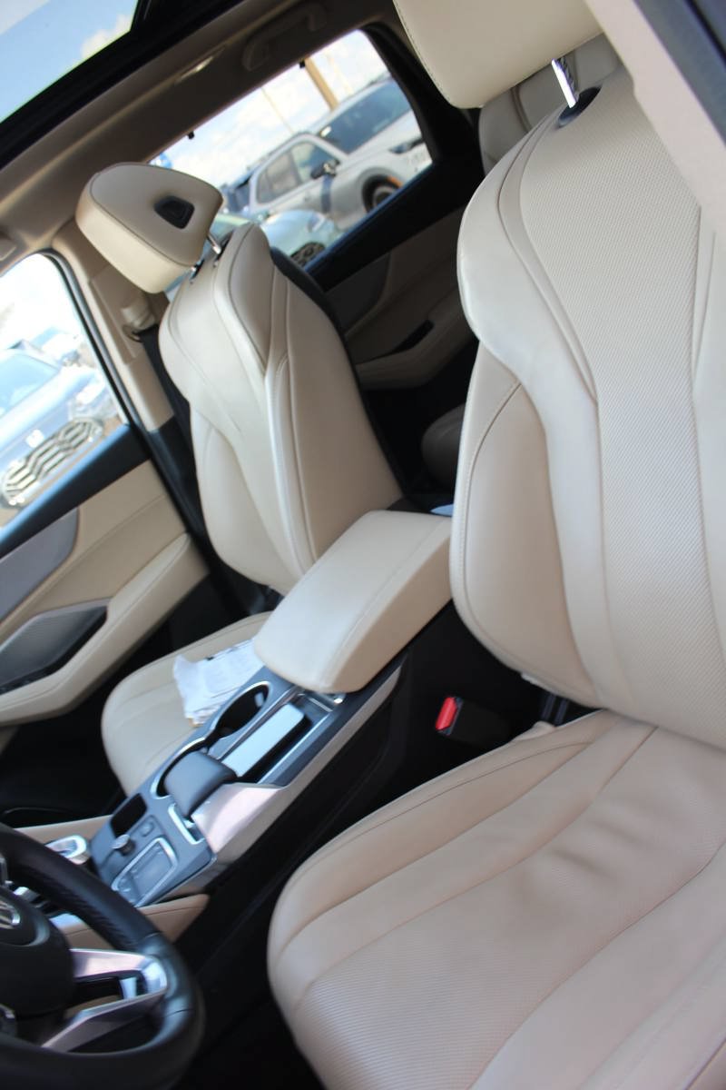 Used 2022 Acura MDX w/ Technology Package FWD image 15