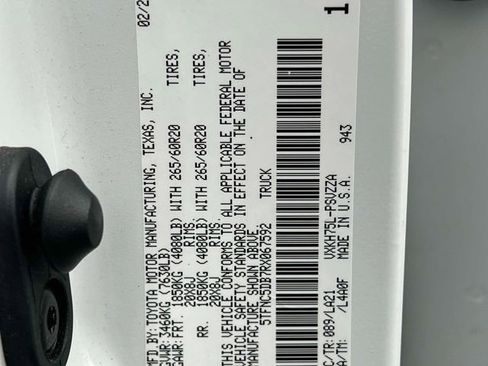 Used 2024 Toyota Tundra Platinum image 23