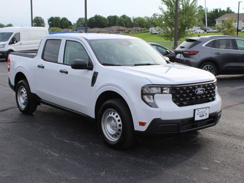 New 2025 Ford Maverick XL w/ 4K Tow Package image 8