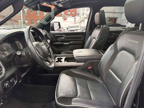 Used 2023 RAM 1500 Laramie AWD/4WD image 13