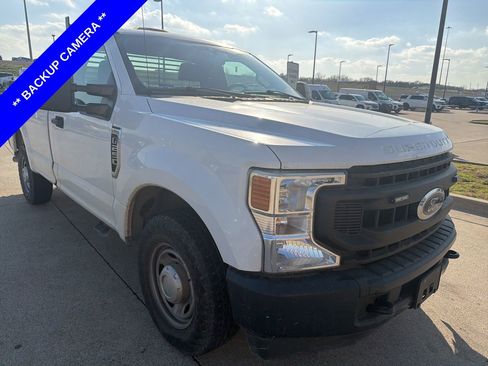 Used 2020 Ford F250 XL image 3
