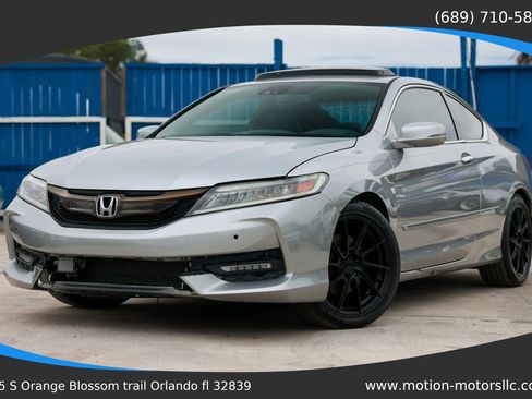 Used 2016 Honda Accord Touring image 1