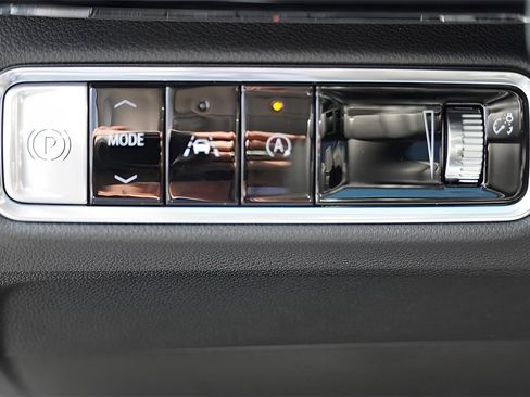 New 2026 Buick Envision Sport Touring image 17