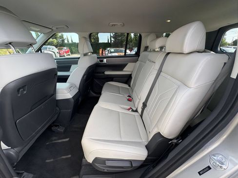 Used 2025 Hyundai Santa Fe SEL AWD/4WD image 29