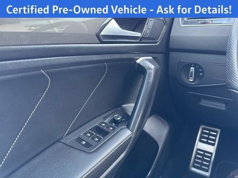 Certified 2023 Volkswagen Tiguan SE R-Line AWD/4WD image 21