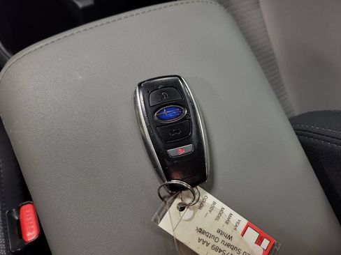 Used 2020 Subaru Outback Premium AWD/4WD image 15