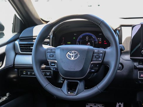Certified 2026 Toyota Camry SE FWD image 16