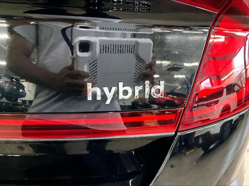 Used 2023 Hyundai Sonata Limited FWD image 7