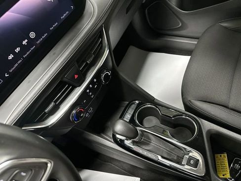 Used 2024 Buick Encore GX Preferred FWD image 13