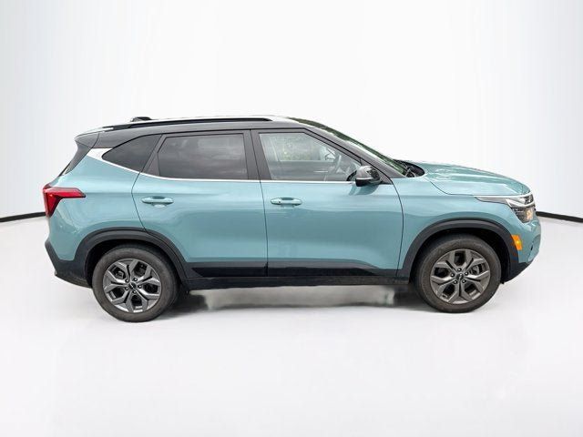 Used 2024 Kia Seltos S AWD/4WD image 4