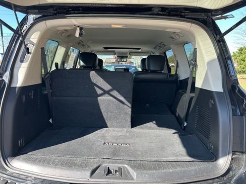 Used 2021 Nissan Armada SL w/ Captain's Chairs Package image 15