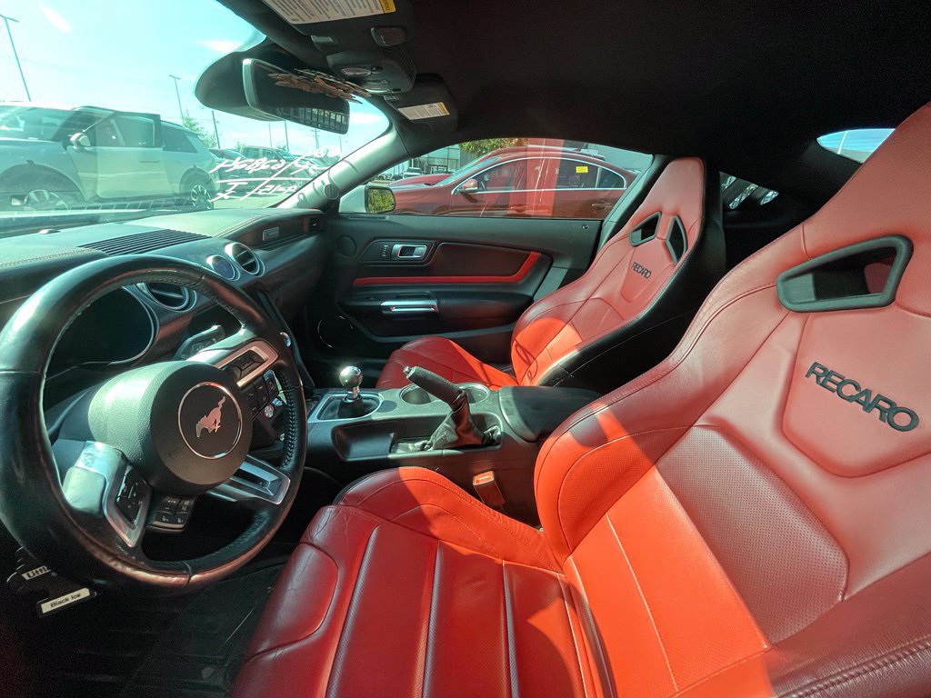 Used 2022 Ford Mustang GT Premium w/ GT Performance Package RWD image 6