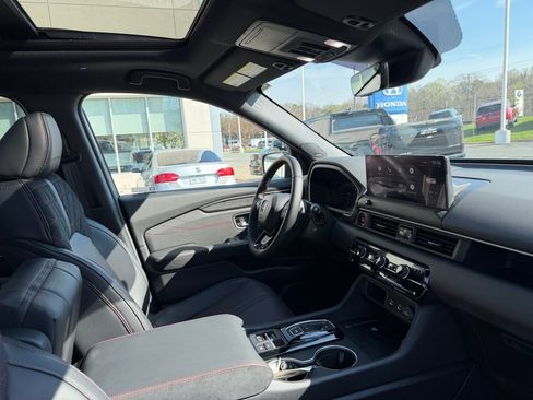 New 2026 Honda Pilot Black Edition image 30