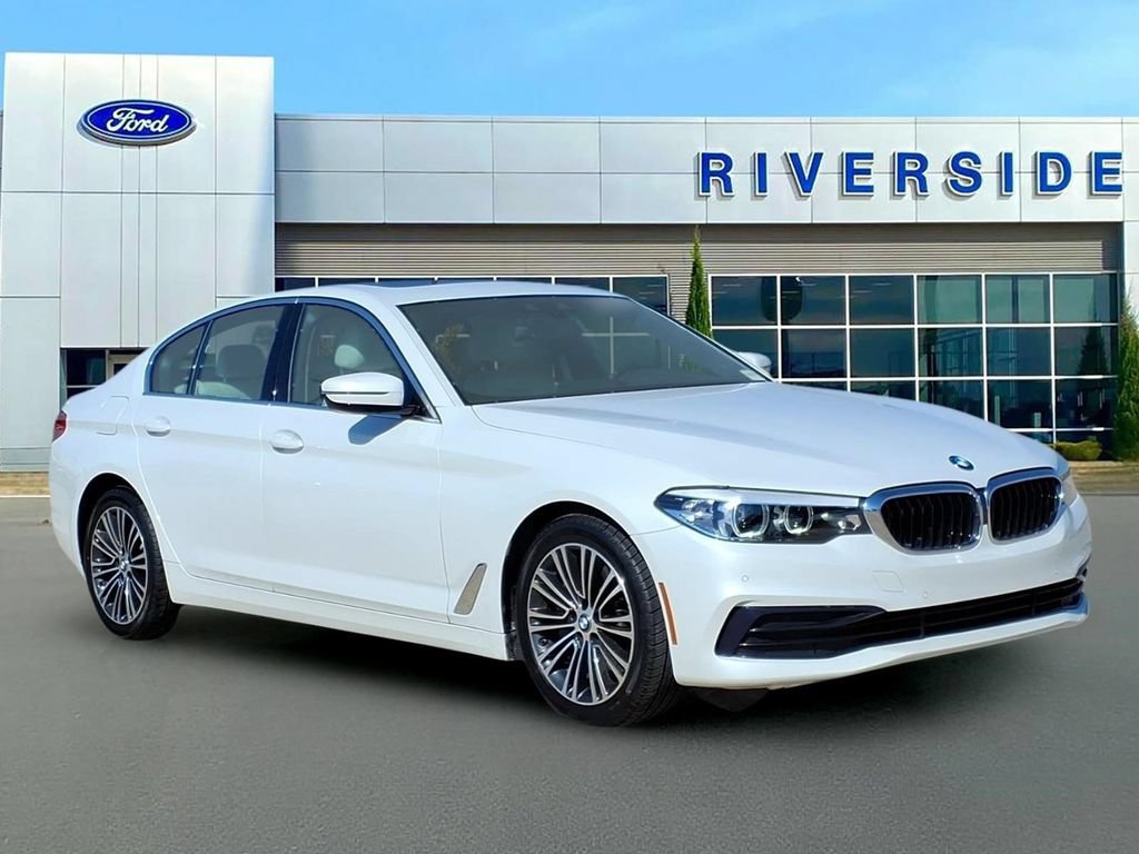 Used 2019 BMW 530i w/ Convenience Package RWD image 1