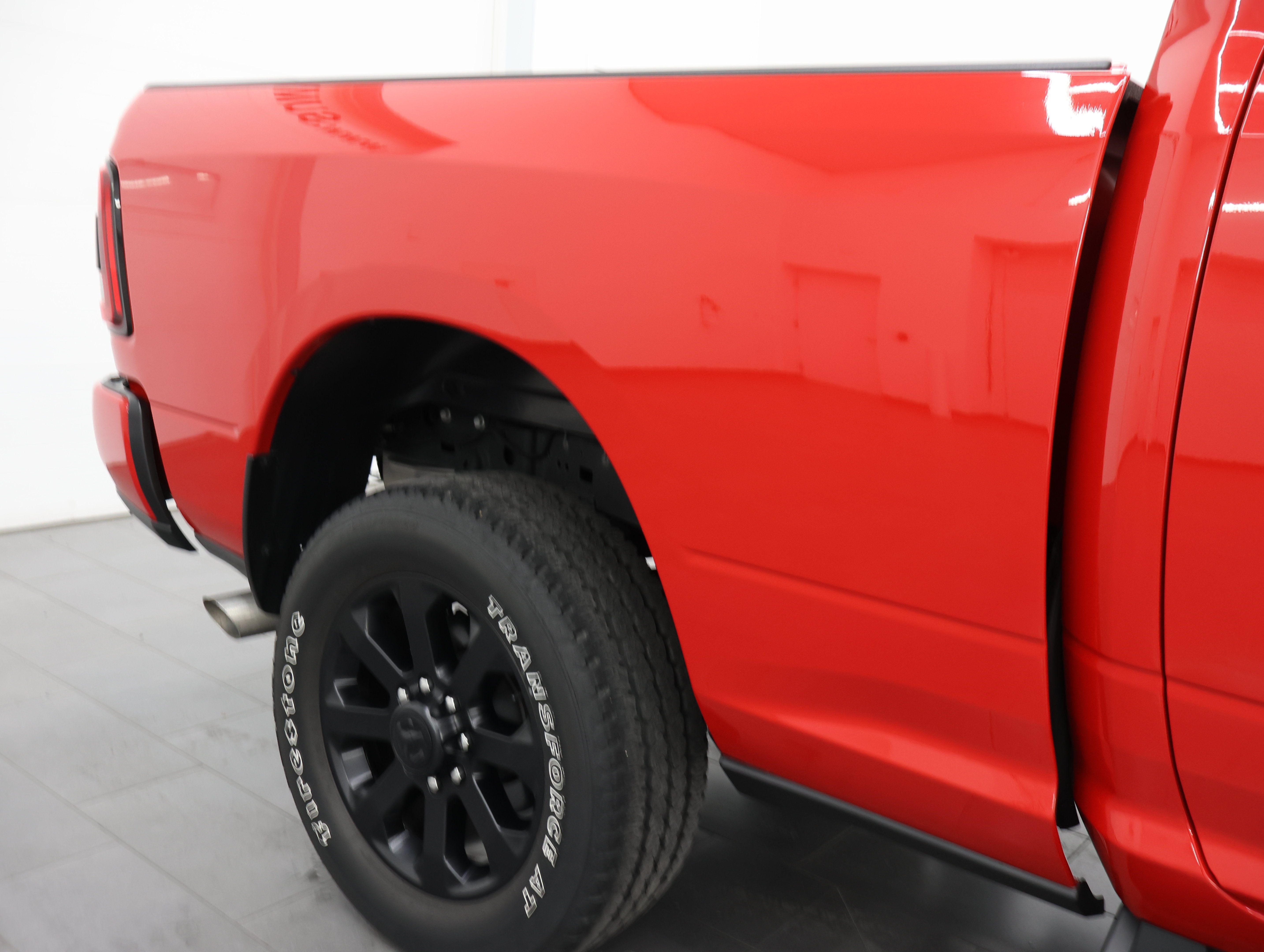 Used 2024 RAM 2500 Laramie w/ Night Edition AWD/4WD image 27