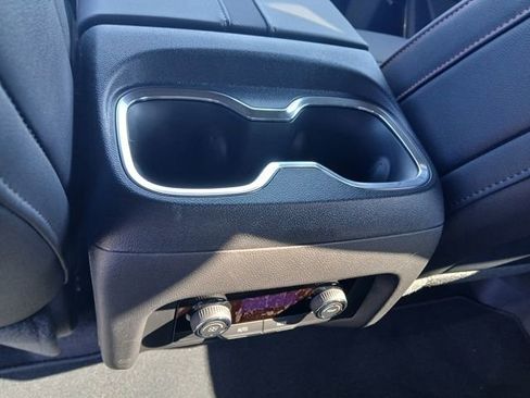 New 2026 Chevrolet Traverse Z71 w/ Enhanced Driving Package image 32