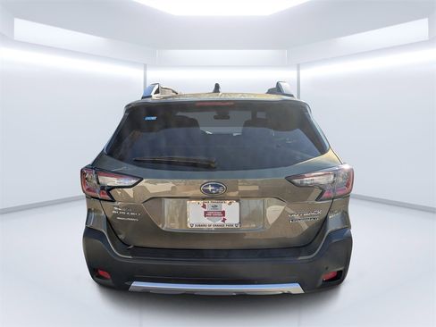 Certified 2025 Subaru Outback Touring XT w/ Popular Package #2 image 4