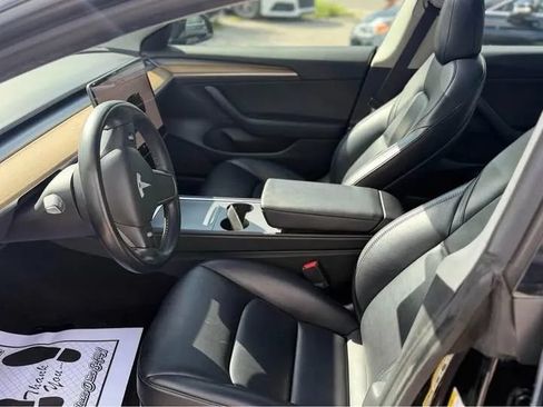 Used 2023 Tesla Model 3 Standard Range RWD image 7