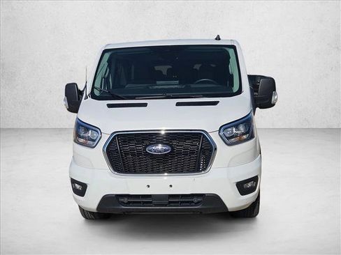 Used 2023 Ford Transit 350 XLT image 2