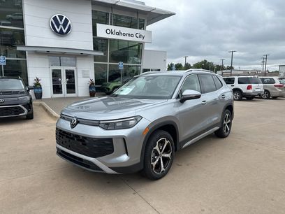 New 2026 Volkswagen Tiguan SE
