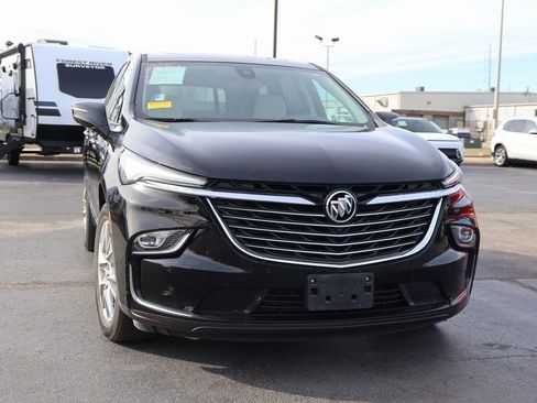 Used 2022 Buick Enclave Essence w/ Experience Buick Package image 2